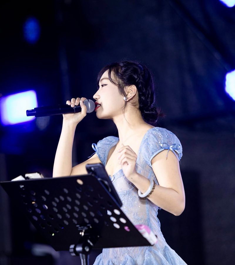 Giọng ca nữ